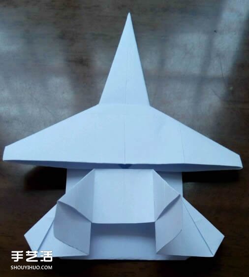 怎么用紙折戰(zhàn)斗機圖解 A4紙折戰(zhàn)斗機的折法 -  itrip.net.cn
