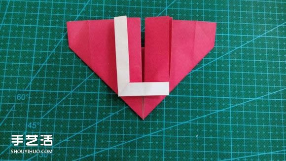 LOVE心形折紙圖解教程 情人節(jié)LOVE愛心折法 -  itrip.net.cn