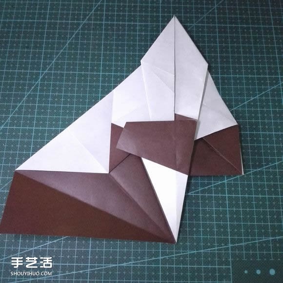 手工折紙馬夫魚圖解 復(fù)雜熱帶馬夫魚的折法 -  itrip.net.cn