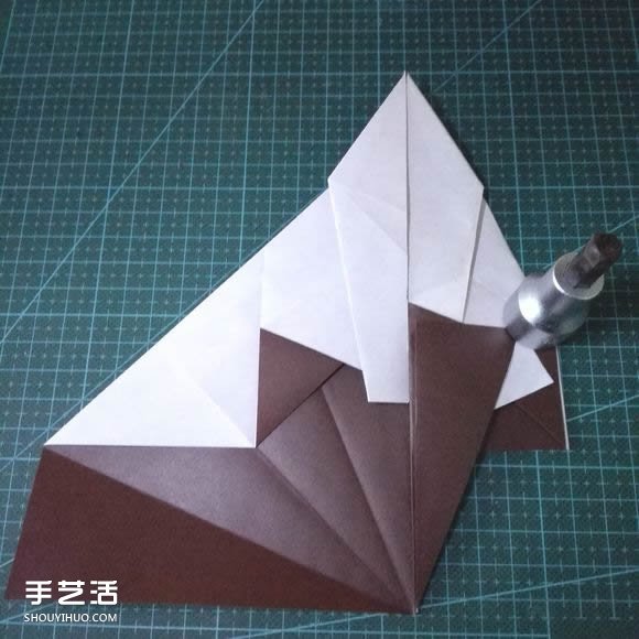 手工折紙馬夫魚圖解 復(fù)雜熱帶馬夫魚的折法 -  itrip.net.cn