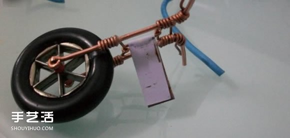 易拉罐制作摩托車步驟 摩托車模型制作技法 -  itrip.net.cn