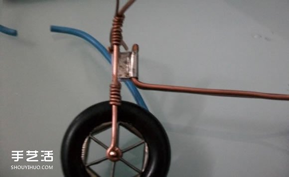 易拉罐制作摩托車步驟 摩托車模型制作技法 -  itrip.net.cn