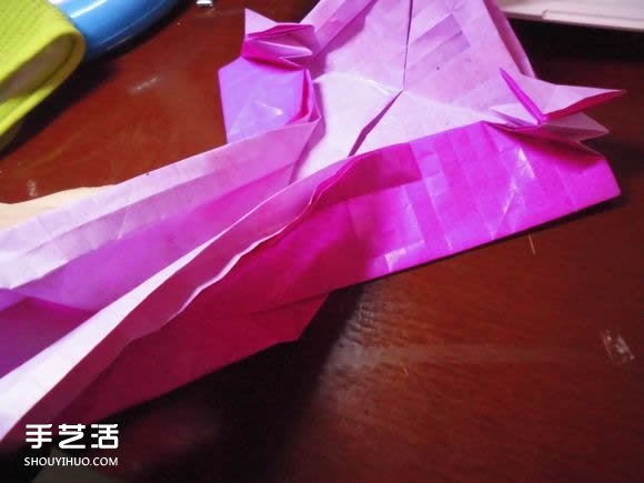 蝶戀花愛心折紙圖解 創(chuàng)意愛心的折法步驟圖 -  itrip.net.cn