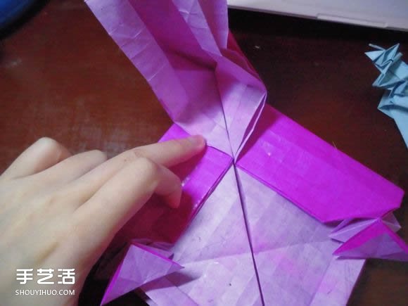 蝶戀花愛心折紙圖解 創(chuàng)意愛心的折法步驟圖 -  itrip.net.cn