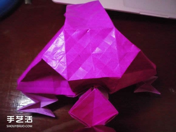 蝶戀花愛心折紙圖解 創(chuàng)意愛心的折法步驟圖 -  itrip.net.cn