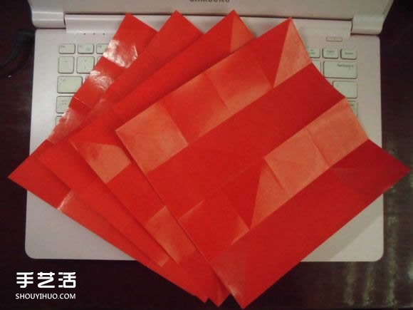 接吻魚愛心折紙圖解 超復(fù)雜桃心的折法過程 -  itrip.net.cn
