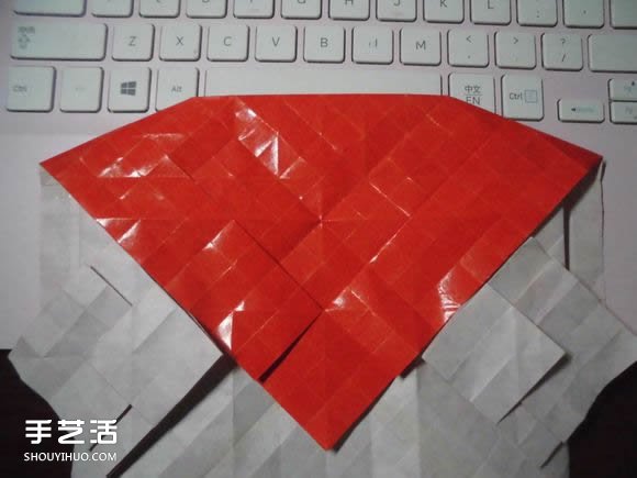 接吻魚愛心折紙圖解 超復(fù)雜桃心的折法過程 -  itrip.net.cn