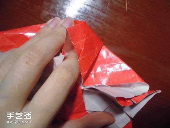 接吻魚愛心折紙圖解 超復(fù)雜桃心的折法過程 -  itrip.net.cn