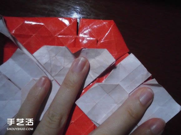 接吻魚愛心折紙圖解 超復(fù)雜桃心的折法過程 -  itrip.net.cn