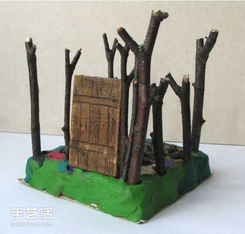 兒童小木屋制作教程 手工樹(shù)枝房子的做法 -  itrip.net.cn