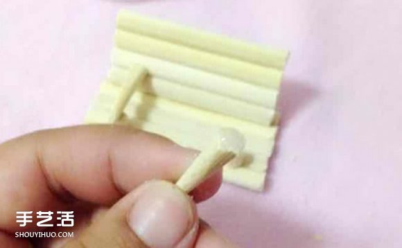 一次性筷子手工制作帶扶手椅子的方法圖解 -  itrip.net.cn