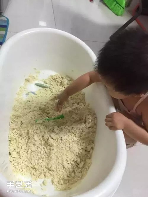 面粉手工創(chuàng)意：5種簡單的幼兒面粉小制作方法 -  itrip.net.cn