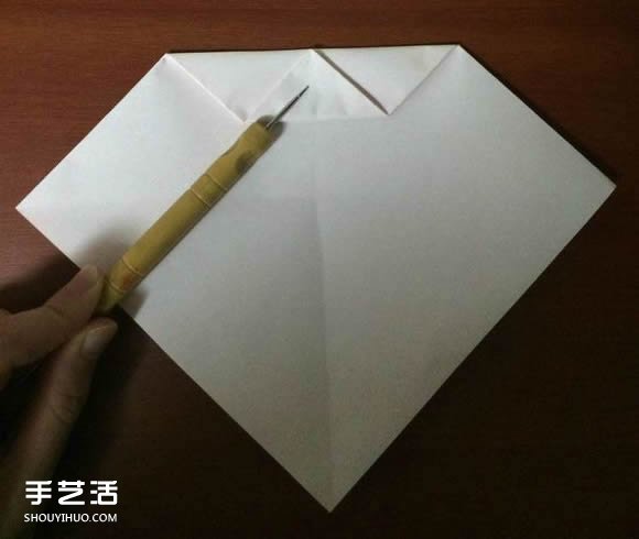怎么折跑車的教程 手工跑車折紙方法圖解 -  itrip.net.cn