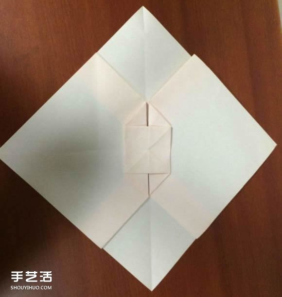 怎么折跑車的教程 手工跑車折紙方法圖解 -  itrip.net.cn