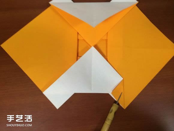 怎么折跑車的教程 手工跑車折紙方法圖解 -  itrip.net.cn