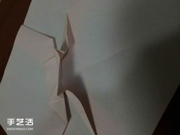 怎么折跑車的教程 手工跑車折紙方法圖解 -  itrip.net.cn