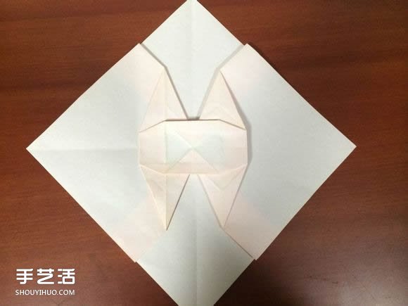 怎么折跑車的教程 手工跑車折紙方法圖解 -  itrip.net.cn