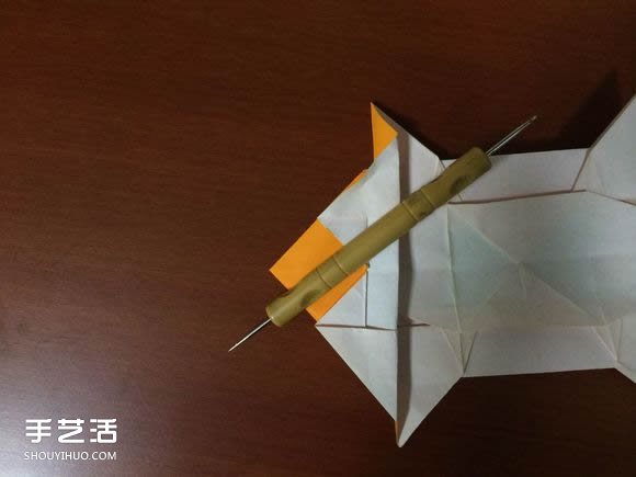 怎么折跑車的教程 手工跑車折紙方法圖解 -  itrip.net.cn