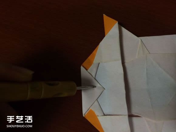 怎么折跑車的教程 手工跑車折紙方法圖解 -  itrip.net.cn