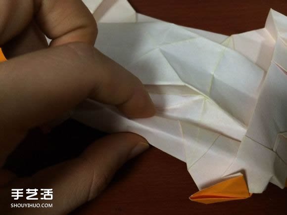 怎么折跑車的教程 手工跑車折紙方法圖解 -  itrip.net.cn
