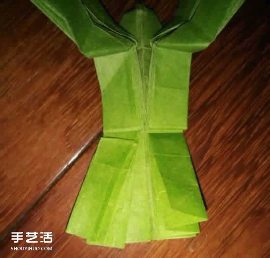 手工禿鷲折紙圖解教程 禿鷲的折疊方法過程 -  itrip.net.cn