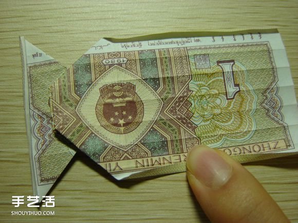紙幣折紙照相機(jī)圖解 美金折相機(jī)的折法詳解 -  itrip.net.cn