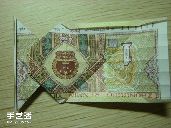 紙幣折紙照相機(jī)圖解 美金折相機(jī)的折法詳解 -  itrip.net.cn