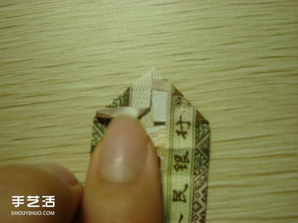 紙幣折紙照相機(jī)圖解 美金折相機(jī)的折法詳解 -  itrip.net.cn