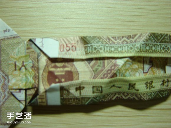 紙幣折紙照相機(jī)圖解 美金折相機(jī)的折法詳解 -  itrip.net.cn