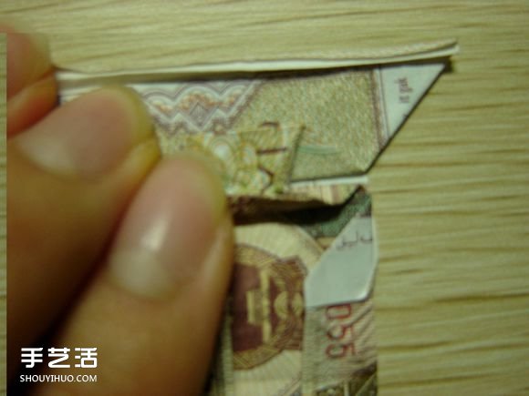 紙幣折紙照相機(jī)圖解 美金折相機(jī)的折法詳解 -  itrip.net.cn