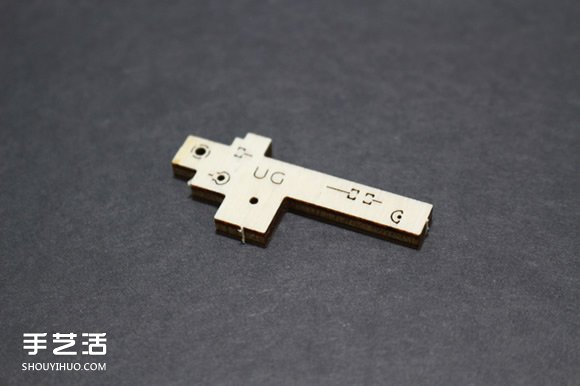 UGEARS自走拖拉機(jī)模型制作 利用橡皮筋產(chǎn)生動(dòng)力 -  itrip.net.cn