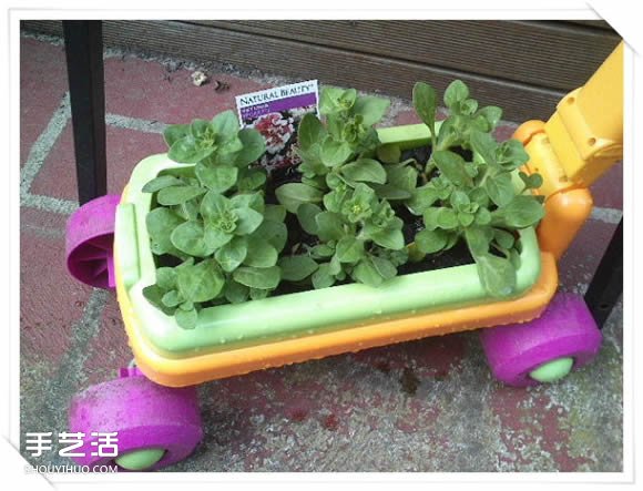 鐵架DIY花盆架子圖解 舊玩具廢物利用做花盆架 -  itrip.net.cn