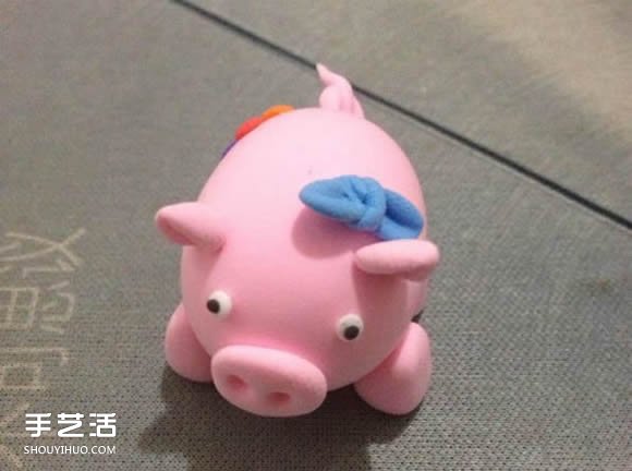 超輕粘土小粉豬DIY圖解 手工粘土小豬的做法 -  itrip.net.cn