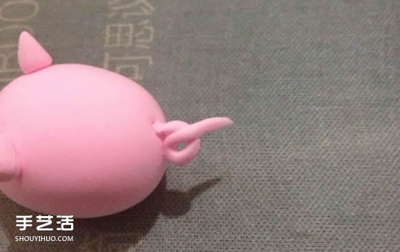 超輕粘土小粉豬DIY圖解 手工粘土小豬的做法 -  itrip.net.cn