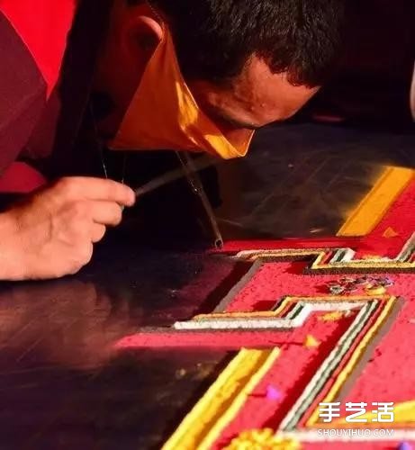 傳世千年的壇城沙畫 辛苦創(chuàng)作卻注定被毀掉 -  itrip.net.cn
