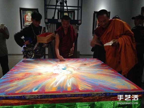 傳世千年的壇城沙畫 辛苦創(chuàng)作卻注定被毀掉 -  itrip.net.cn