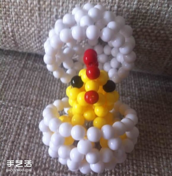 串珠手工藝品制作教程：孵化的小雞 -  itrip.net.cn