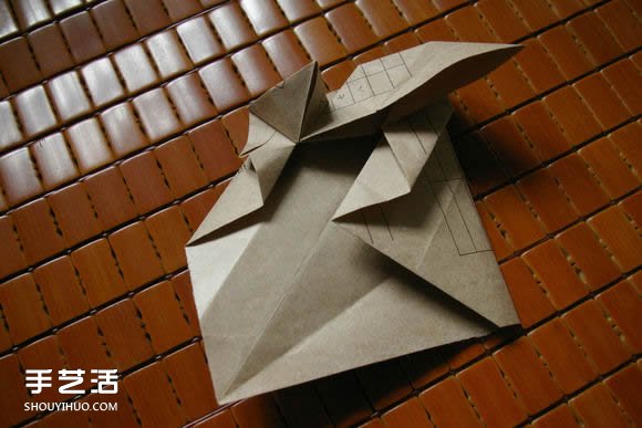 馬伯納犀牛折紙教程 馬伯納犀牛的折法圖解 -  itrip.net.cn
