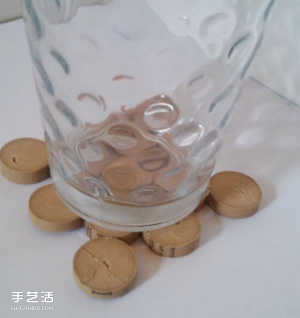 紅酒瓶塞手工制作杯墊 廢物利用做杯墊的方法 -  itrip.net.cn