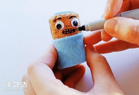 香檳塞手工制作人偶 簡(jiǎn)單軟木塞人偶DIY教程 -  itrip.net.cn