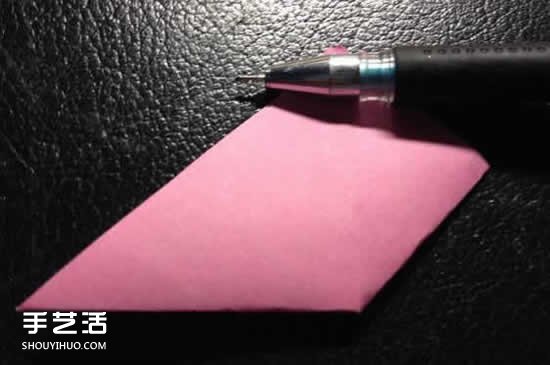 百合花怎么折圖解教程 折百合花的過程實(shí)拍 -  itrip.net.cn