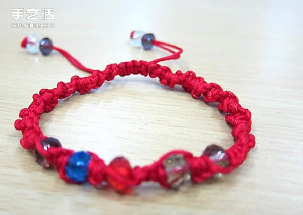 單向平結(jié)手鏈編法圖解 紅繩手鏈的編法用平結(jié) -  itrip.net.cn