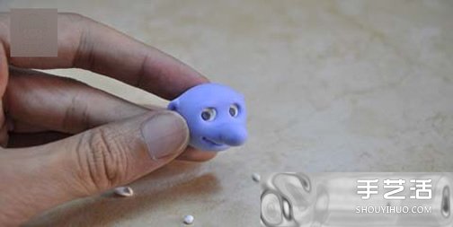 超輕粘土藍(lán)精靈制作圖解 手工藍(lán)精靈粘土教程 -  itrip.net.cn