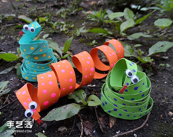 幼兒園小蛇手工制作教程 卷紙筒做玩具蛇的方法 -  itrip.net.cn
