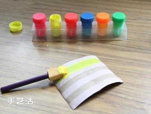 幼兒園望遠(yuǎn)鏡的制作教程 卷紙筒做望遠(yuǎn)鏡玩具 -  itrip.net.cn