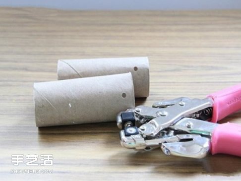 幼兒園望遠(yuǎn)鏡的制作教程 卷紙筒做望遠(yuǎn)鏡玩具 -  itrip.net.cn