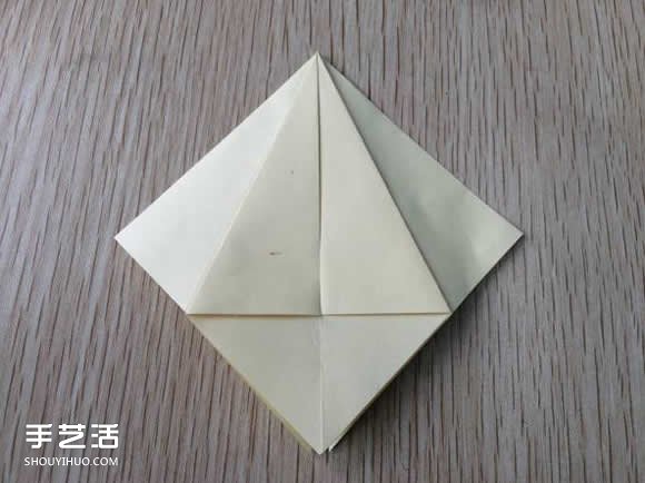 八瓣花的折法圖解教程 折紙八瓣花的過程步驟 -  itrip.net.cn