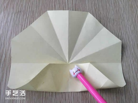 八瓣花的折法圖解教程 折紙八瓣花的過程步驟 -  itrip.net.cn