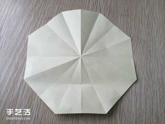 八瓣花的折法圖解教程 折紙八瓣花的過程步驟 -  itrip.net.cn