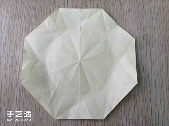 八瓣花的折法圖解教程 折紙八瓣花的過程步驟 -  itrip.net.cn